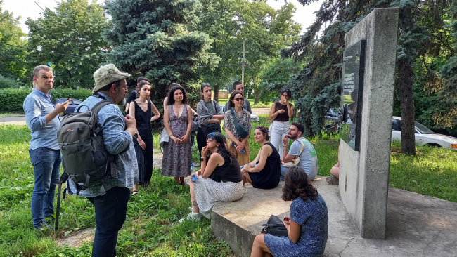 Photos from the Belgrade field visit, co-organized by YIHR Serbia and Hafıza Merkezi.