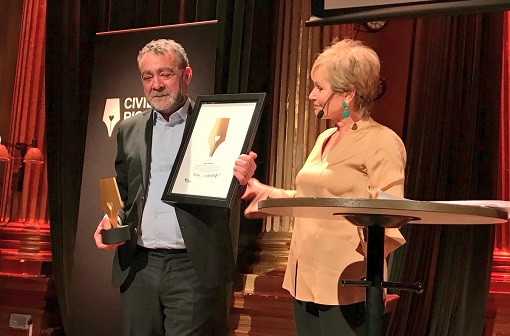 Murat Çelikkan Received the Civil Rights Defender of the Year 2018 Award