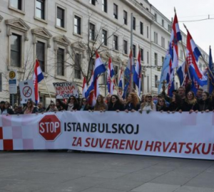 “Sağ kanattan siyasetçiler İstanbul Sözleşmesini yanlış yorumluyor”