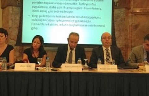 tesev-yargi-raporu-toplanti