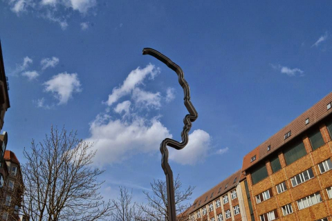 Georg Elser silüeti heykeli fotoğrafı